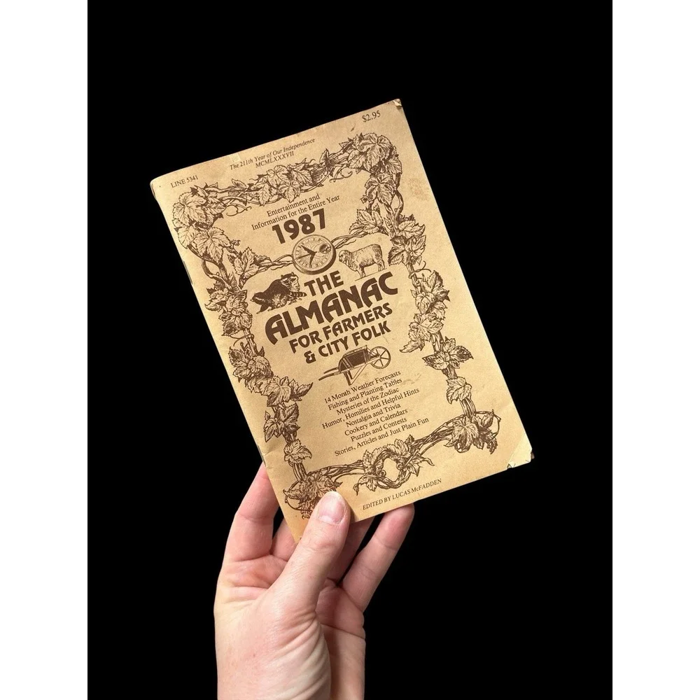 The Almanac Farmers & City Folk  1987 14 Month Weather Fishing Planting Zodiac